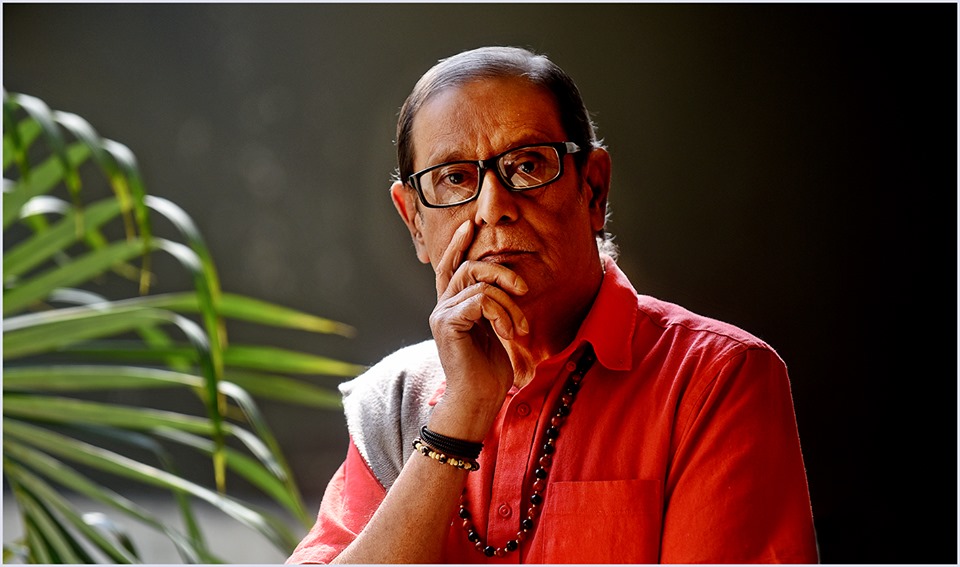 এখন যৌবন যার… সময়ই আমাকে দিয়ে লিখিয়ে নিয়েছে: হেলাল হাফিজ 