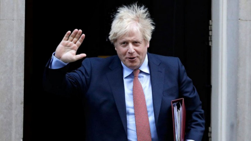 একদিনে ১৪ মন্ত্রীর পদত্যাগ, পদ ছাড়বেন না বরিস জনসন