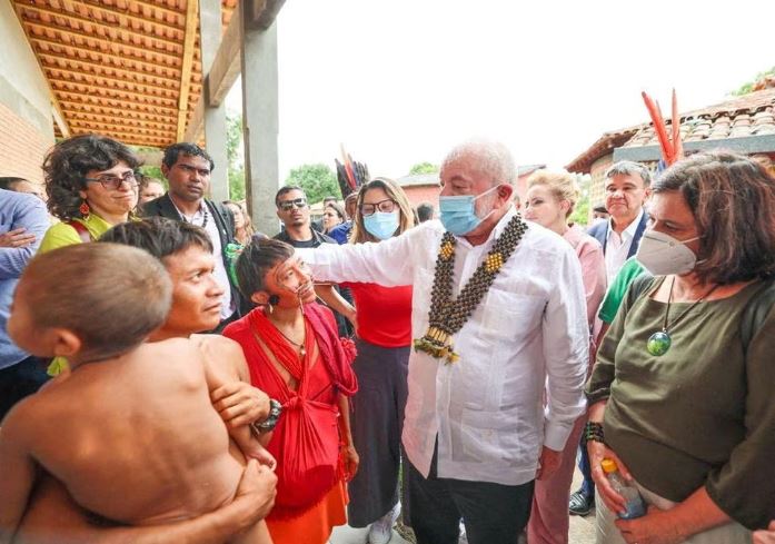 ৪ বছরে ৫৭০ শিশুর মৃত্যু, ব্রাজিলের ইয়ানোমামিতে জরুরি অবস্থা