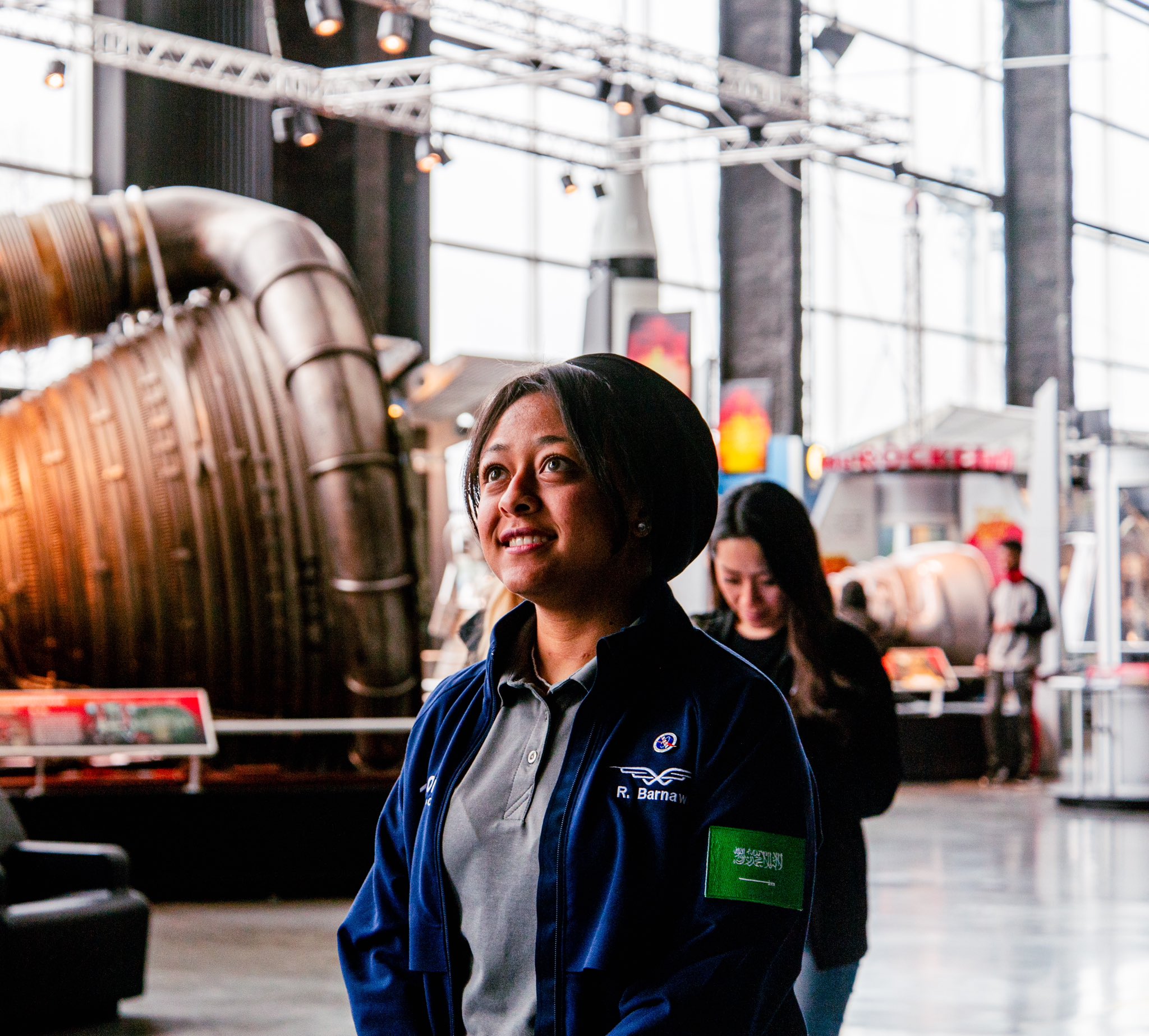 এ মাসেই অভিযানে যাচ্ছেন সৌদি আরবের প্রথম নারী নভোচারী