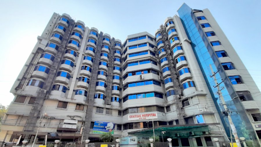 সেন্ট্রাল হাসপাতালে সব ধরনের অস্ত্রোপচার স্থগিত