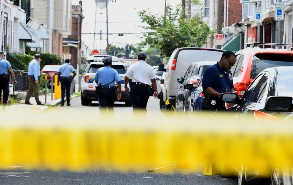 যুক্তরাষ্ট্রে ‘ইন্ডিপেন্ডেন্স ডে’র আগে বন্দুক হামলায় নিহত ১০