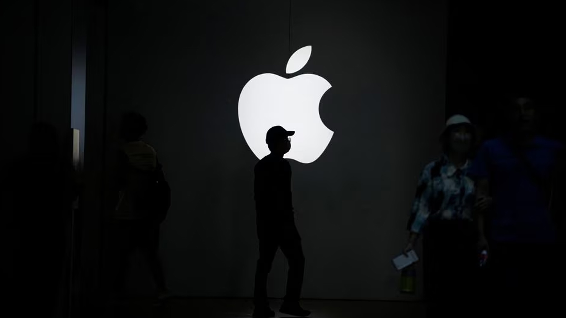 অ্যাপলের কিছু ডিভাইসে আরব আমিরাতের নিরাপত্তা সতর্কতা