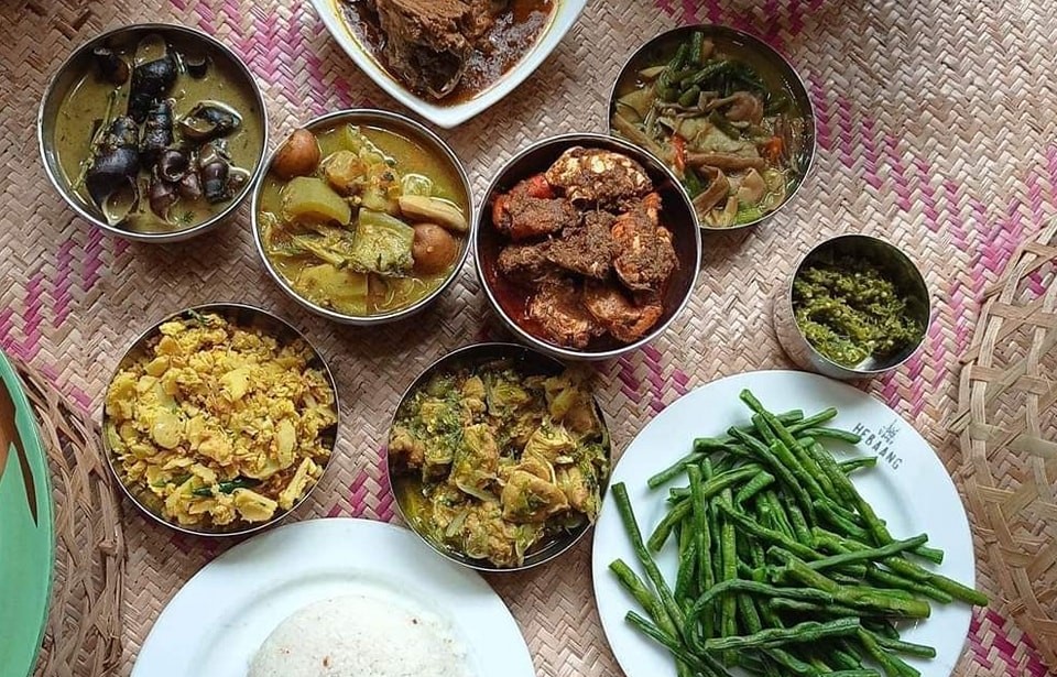 ঢাকায় পাহাড়ি খাবার পাবেন কোথায়