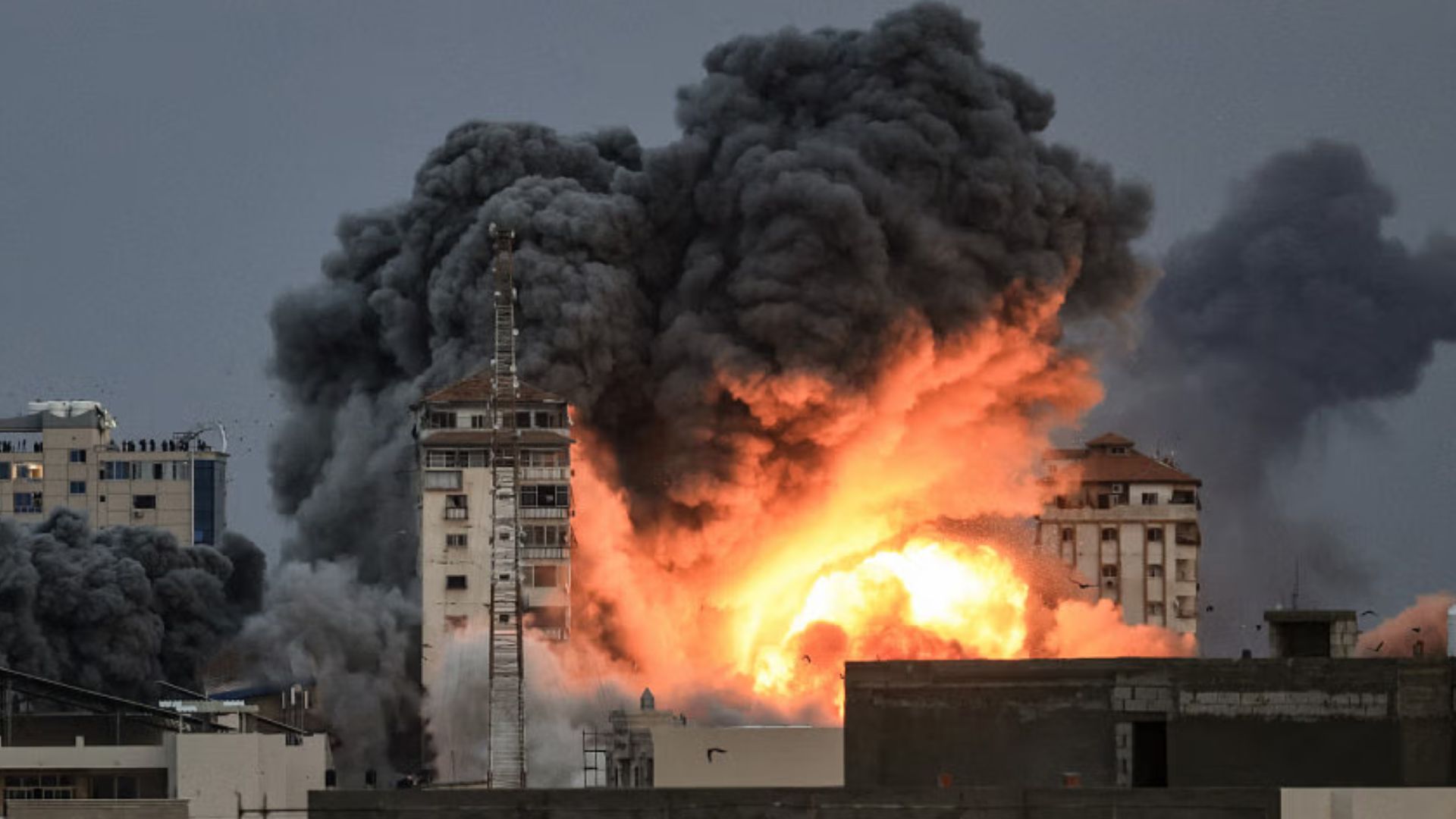 ইসরায়েল-ফিলিস্তিনের পাল্টাপাল্টি হামলা: কী বলছে জাতিসংঘ ও ভেটো ক্ষমতার ৫ দেশ