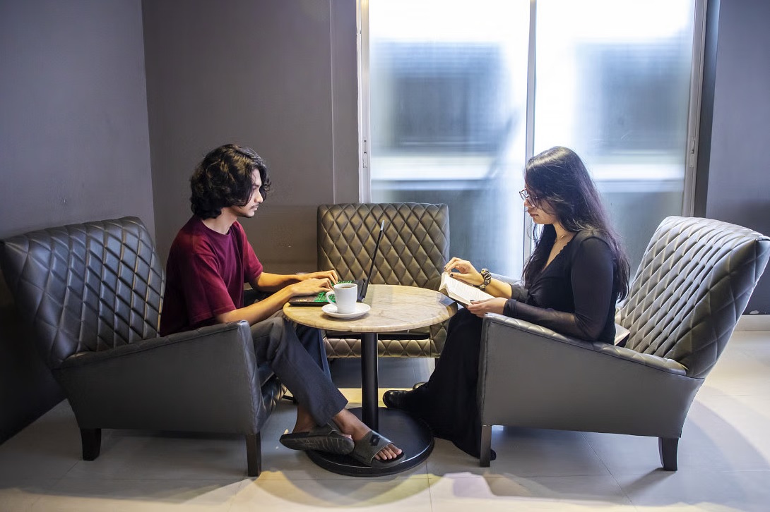 সম্পর্কে স্পেস কী, কেন প্রয়োজন, কতটা প্রয়োজন