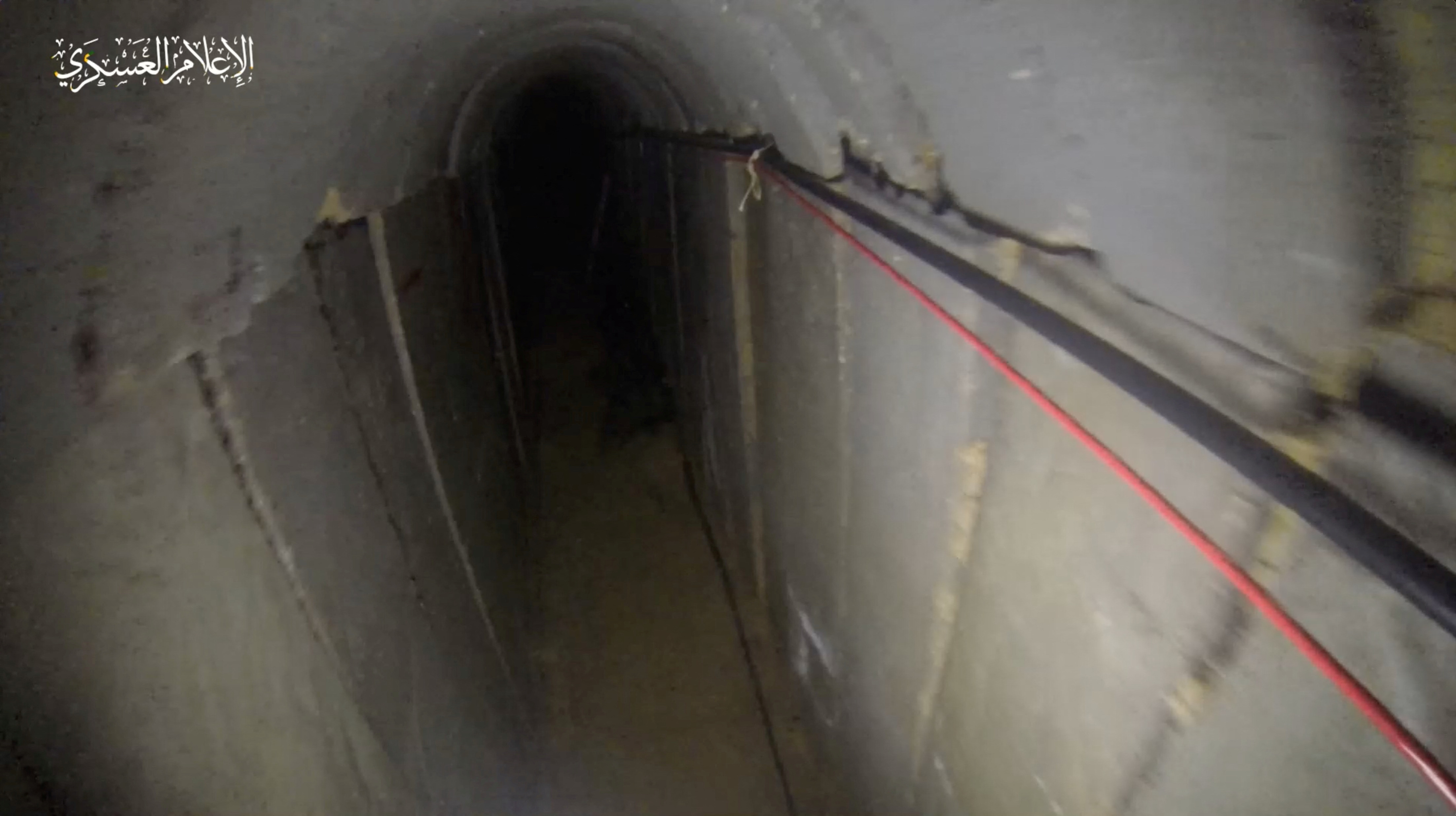 গাজা ঘিরে ফেলার পর সুড়ঙ্গপথে হামাসের বিরুদ্ধে হামলা চালাচ্ছে ইসরায়েল