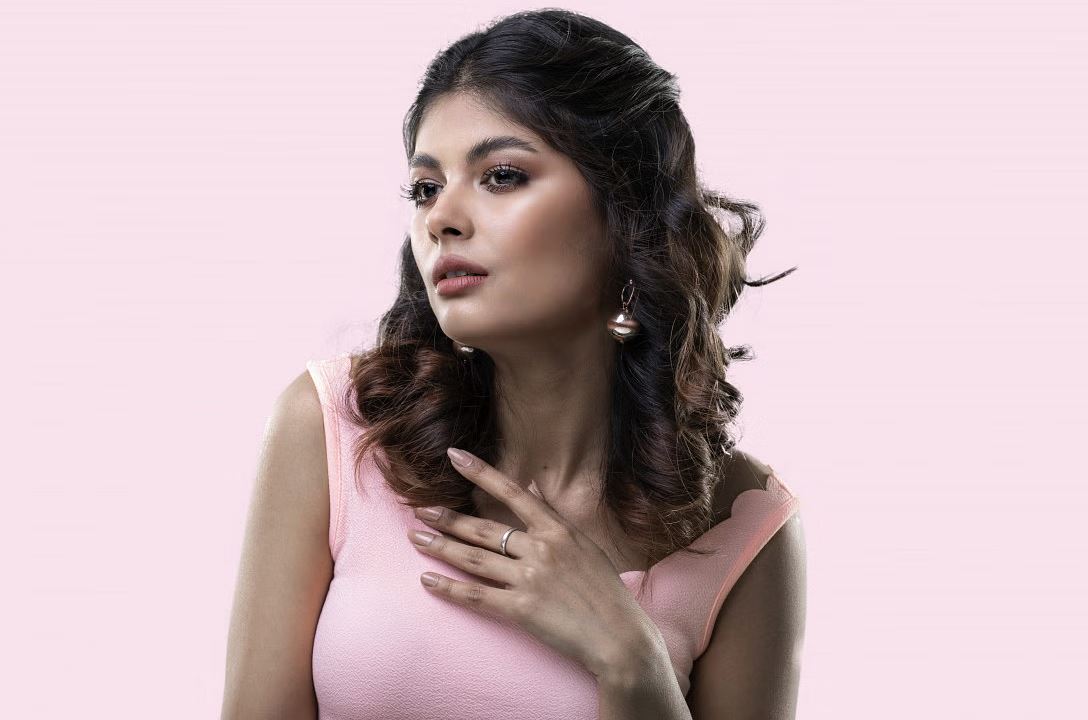 শীতে ত্বকে পেট্রোলিয়াম জেলির নানা ব্যবহার