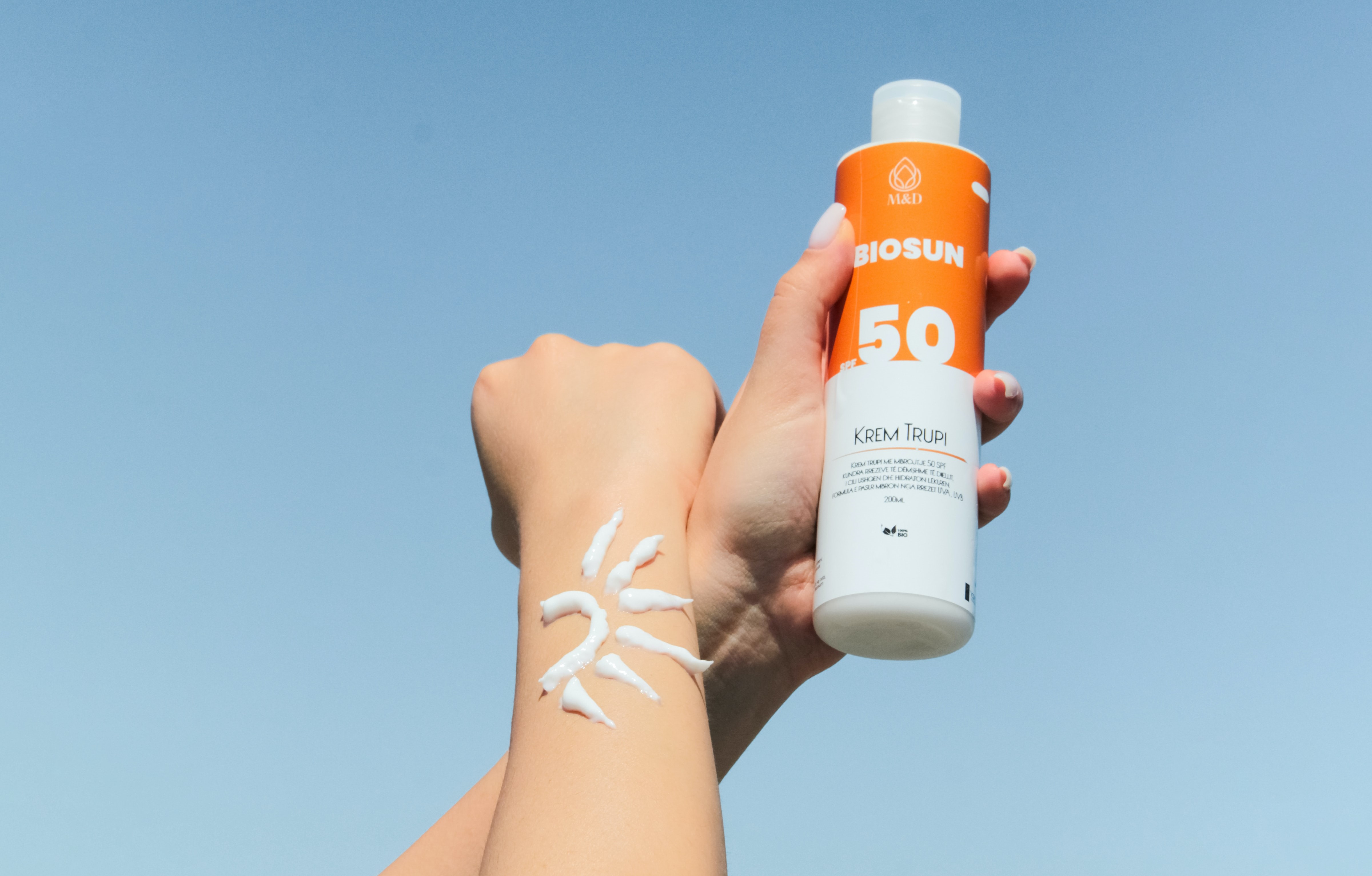 শীতেও কি সানস্ক্রিন ব্যবহার করতে হবে, বাছাই করবেন কীভাবে