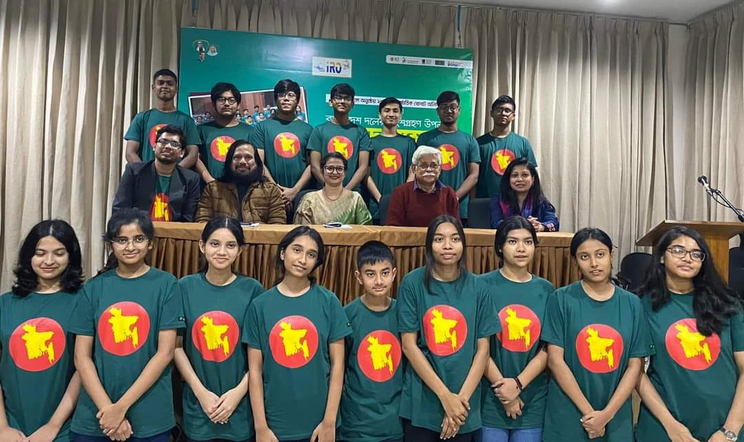 আন্তর্জাতিক রোবট অলিম্পিয়াডে অংশ নিতে গ্রিস যাচ্ছে ১৬ বাংলাদেশি শিক্ষার্থী