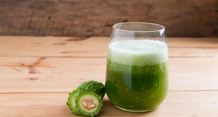 করলার জুস কেন খাবেন