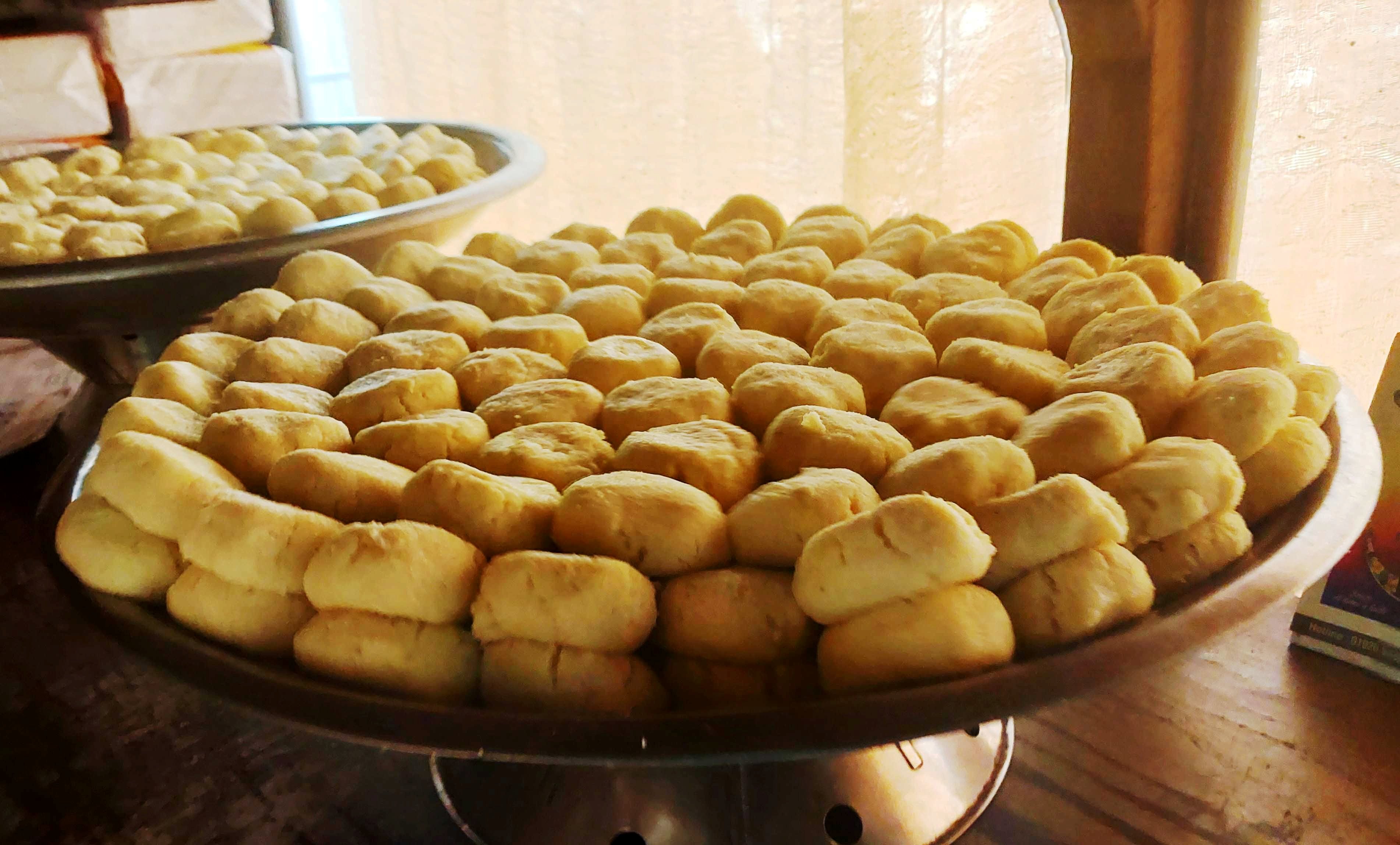 স্বাদে-গন্ধে মন মাতানো জামুর্কীর কালিদাসের সন্দেশ