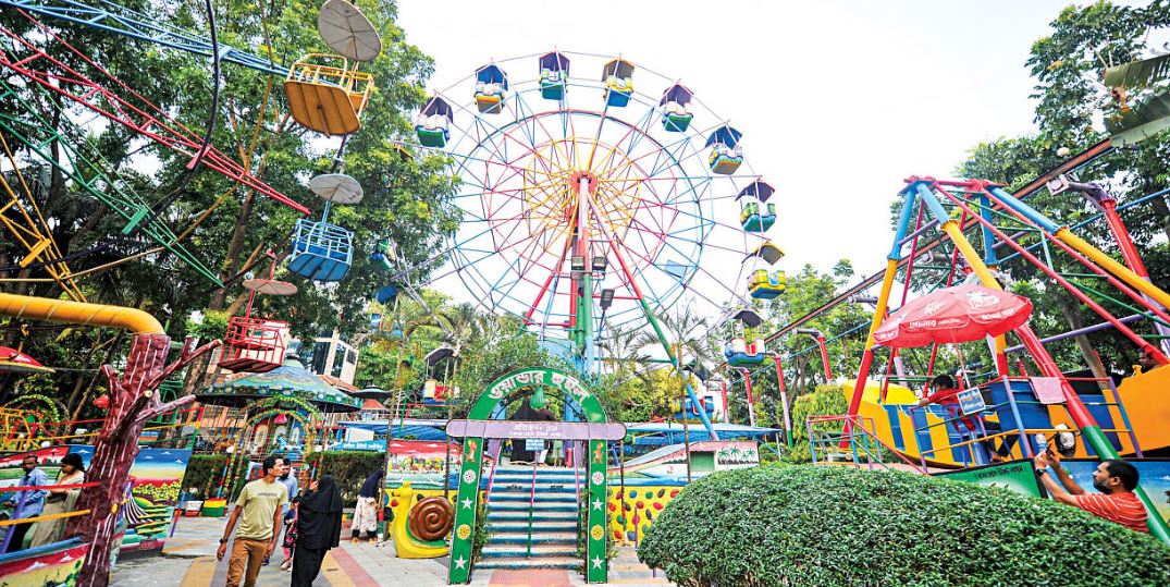 ঢাকার মধ্যেই প্রকৃতির ছোঁয়া পেতে ঘুরে আসুন মিরপুর বেড়িবাঁধ