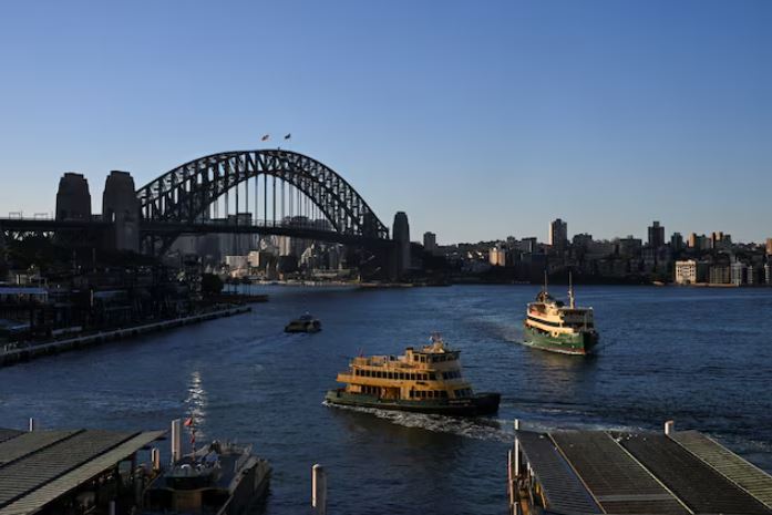 অফিসের পর ইমেল-ফোন থেকে দূরে থাকার অধিকার পেলেন অস্ট্রেলীয়রা
