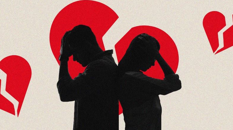 পছন্দের মানুষকে বিয়েতে পরিবারের ‘না’, কী করবেন