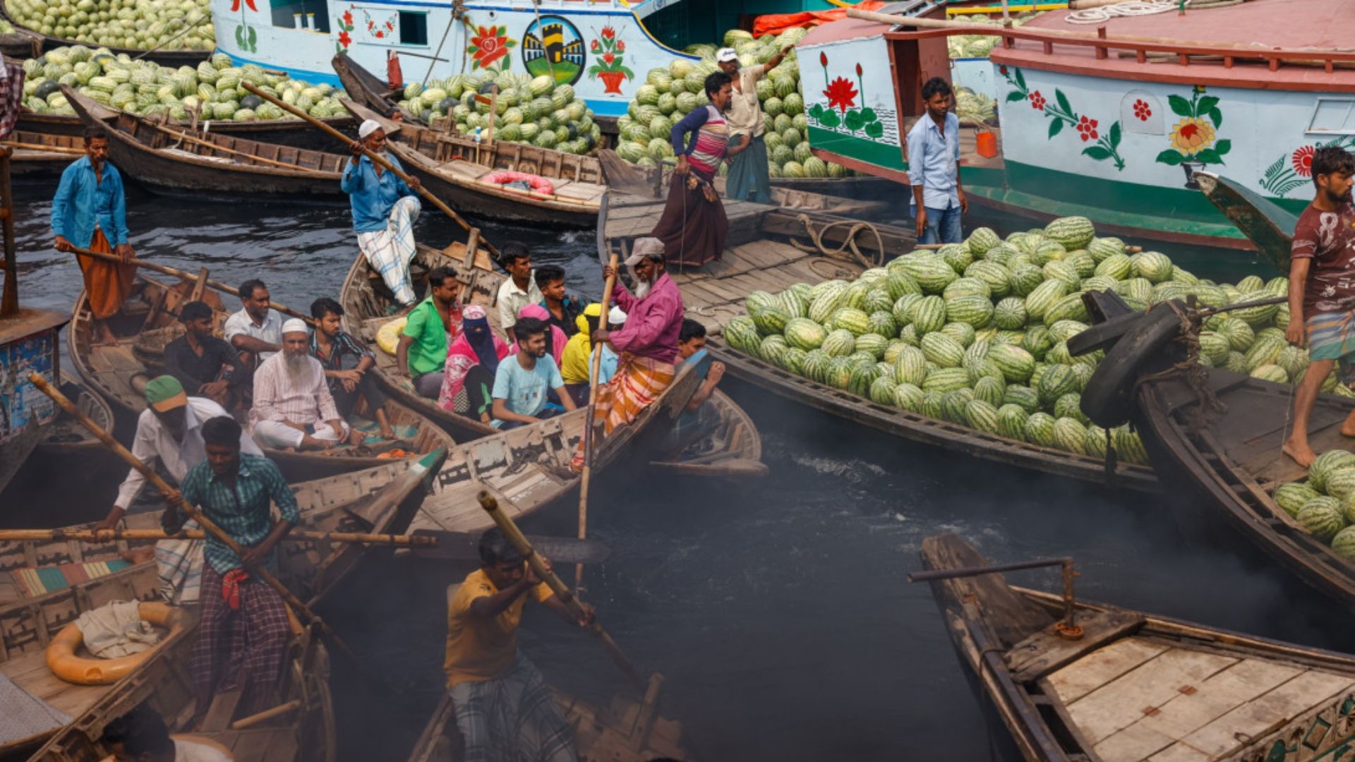 যেভাবে অবহেলিত থেকেছে আমাদের সবচেয়ে বড় দুই সম্পদ নদী ও জনগণ