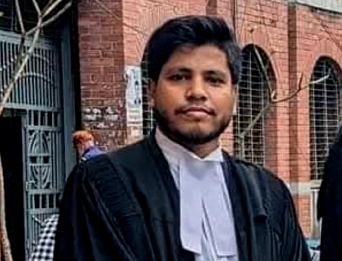 আইনজীবী সাইফুল হত্যার ভিডিও দেখে গ্রেপ্তার ৬: প্রধান উপদেষ্টার কার্যালয়