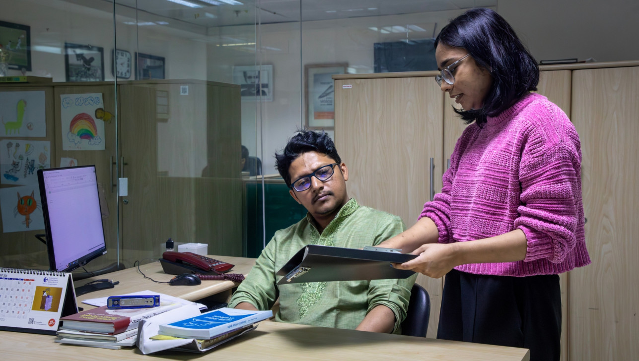 কর্মক্ষেত্রে বয়সের ব্যবধান কি নতুনদের জন্য চ্যালেঞ্জ তৈরি করে?