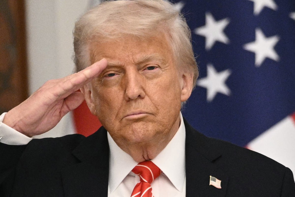 ইতিহাসের সেরা সেলসম্যান জেলেনস্কি: ট্রাম্প