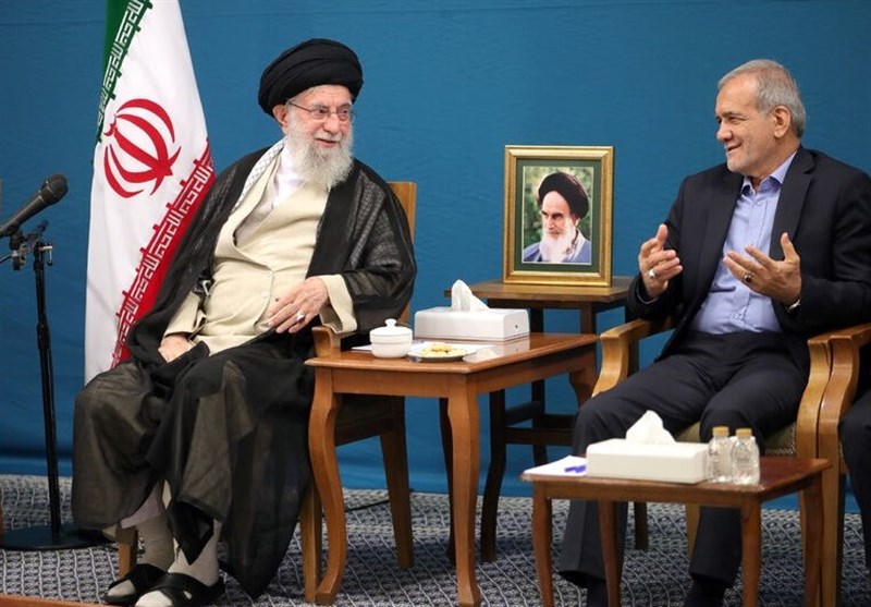 ‘বহি:শক্তির কাছে কখনো মাথা নত করবে না ইরান’