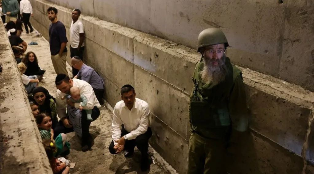 যুদ্ধ ঘুম কেড়েছে ৫০ শতাংশ ইসরায়েলির, আতঙ্ক-অবসাদও চরমে: জরিপ