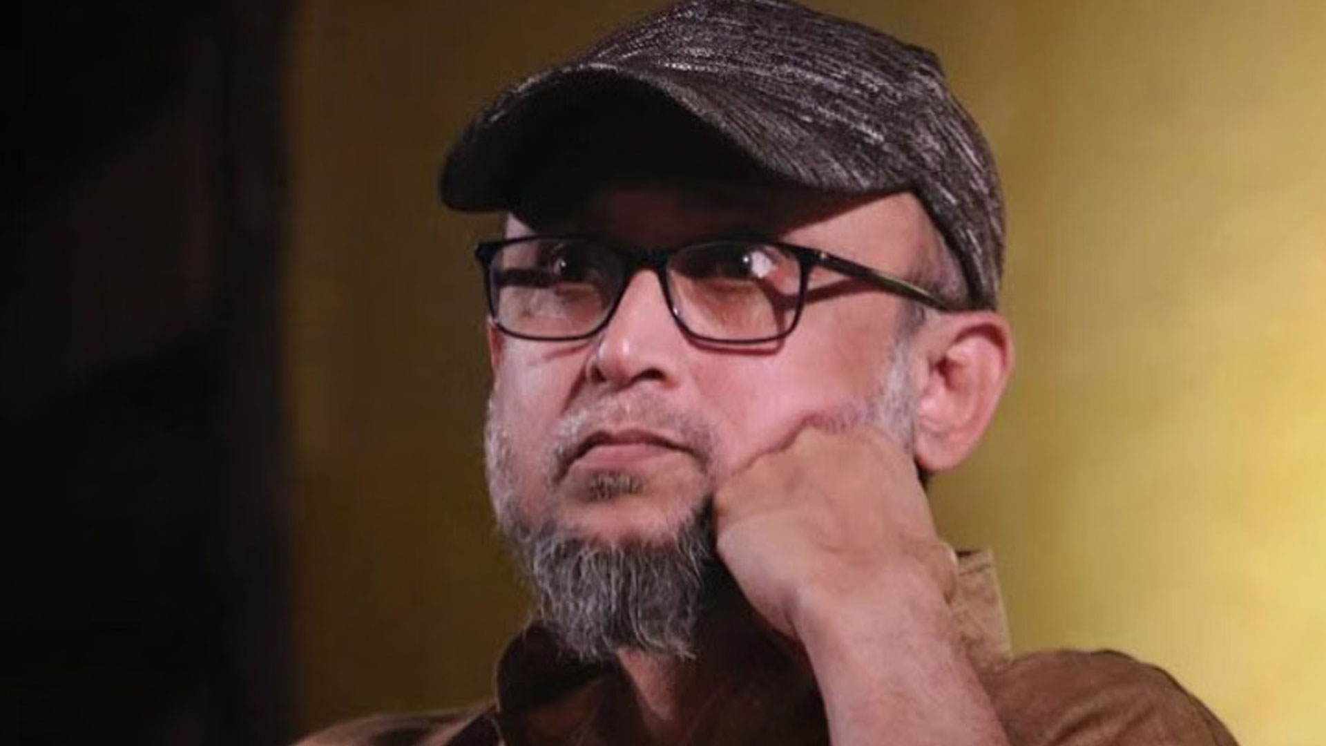 সংস্কৃতিবিষয়ক উপদেষ্টা হঠাৎ অসুস্থ