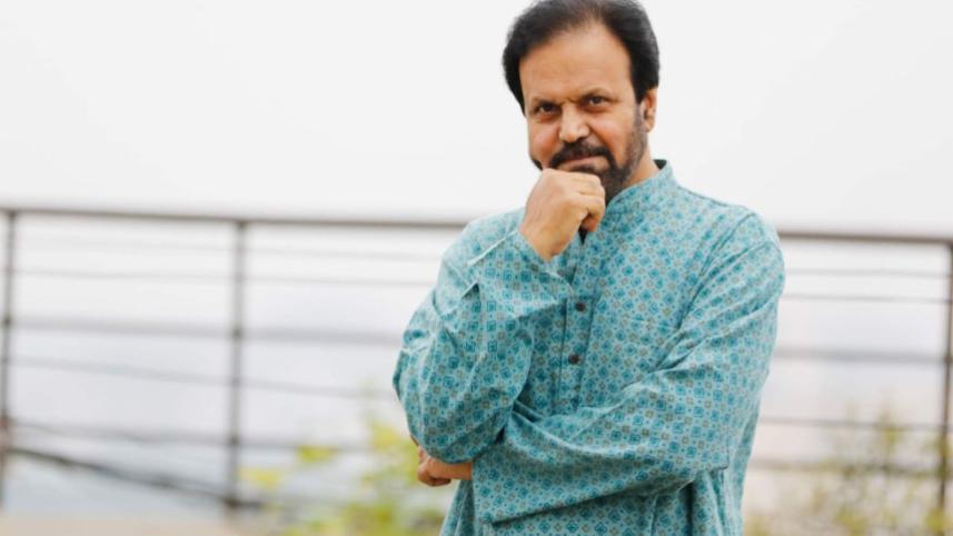 তারিক আনাম খান.jpg