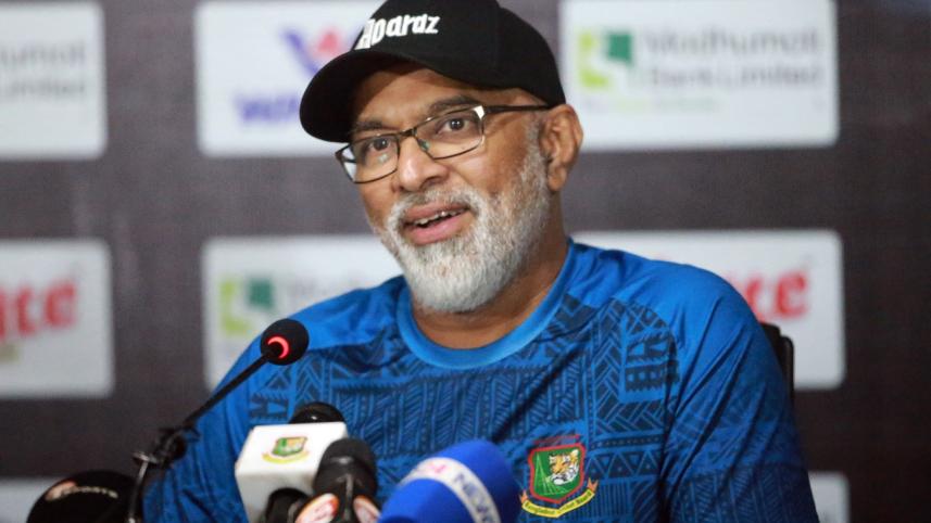 chandika hathurusingha