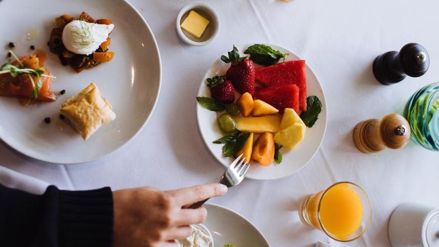 রোজায় সুস্থ থাকতে কেমন হবে ইফতার, সেহেরি ও রাতের খাবার