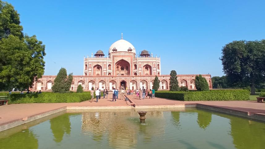 হুমায়ুনের সমাধিসৌধ.jpg