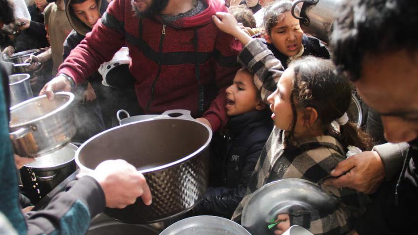 গাজা এখন উন্মুক্ত কবরস্থান